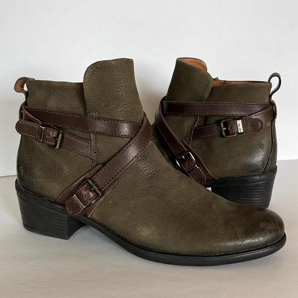 Bussola ankle Boots